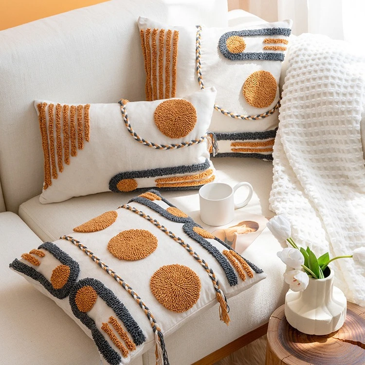 波西米亚印度风簇绒抱枕ins风简约北欧样板间靠垫靠枕套飘窗装饰