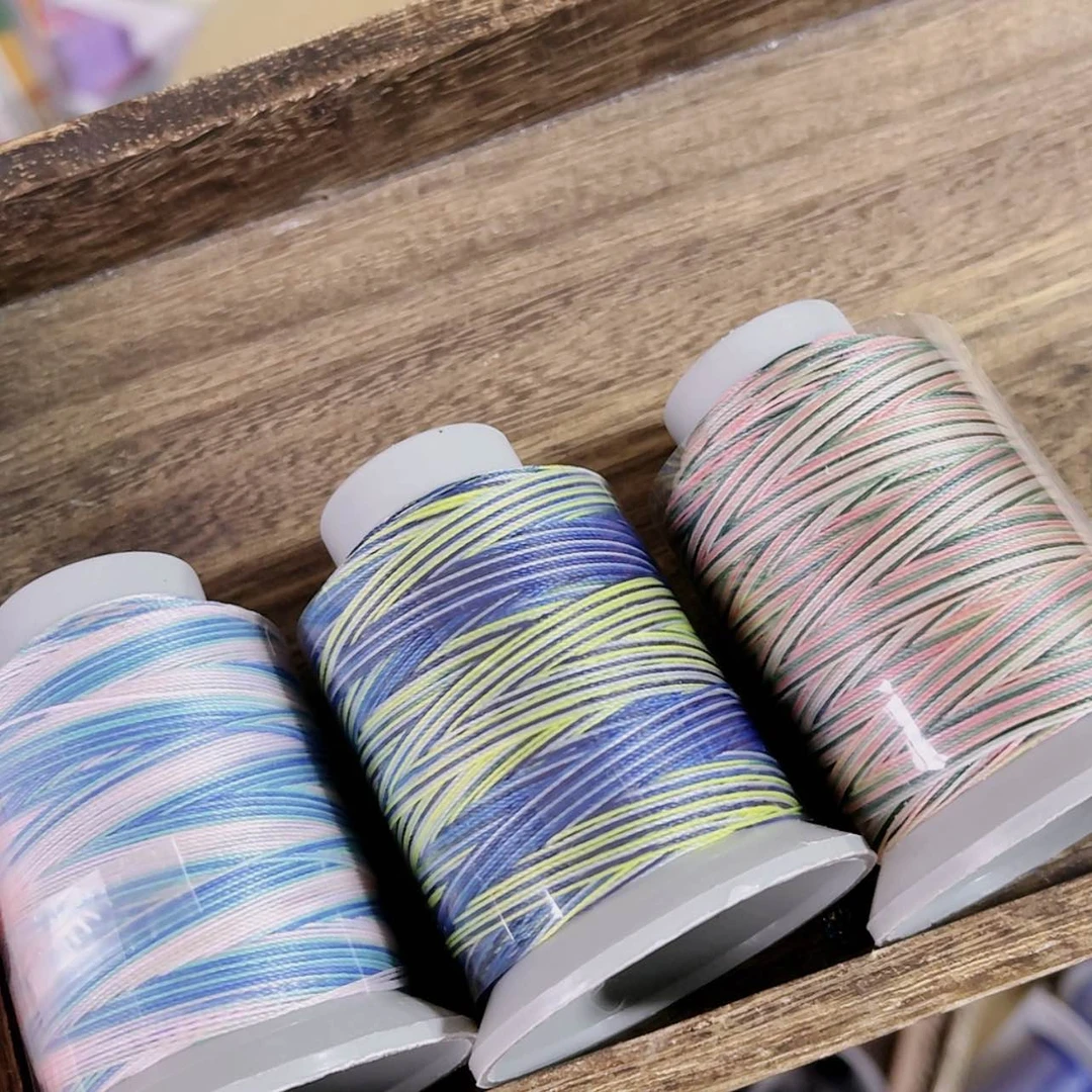 【闪购商品】6股段染蜡线3色套盒