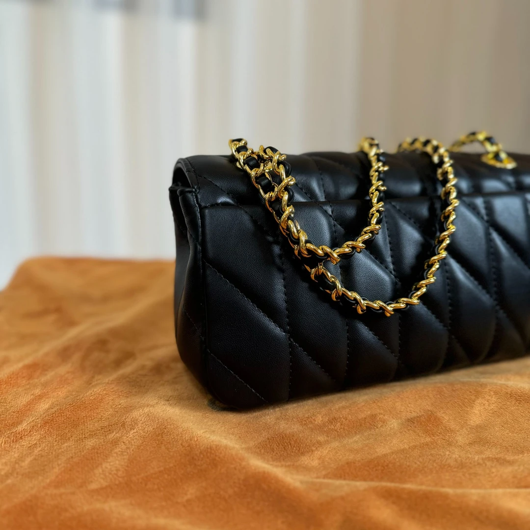 HIRMRIS手工真皮包26-550939-黑   枕头tab寇