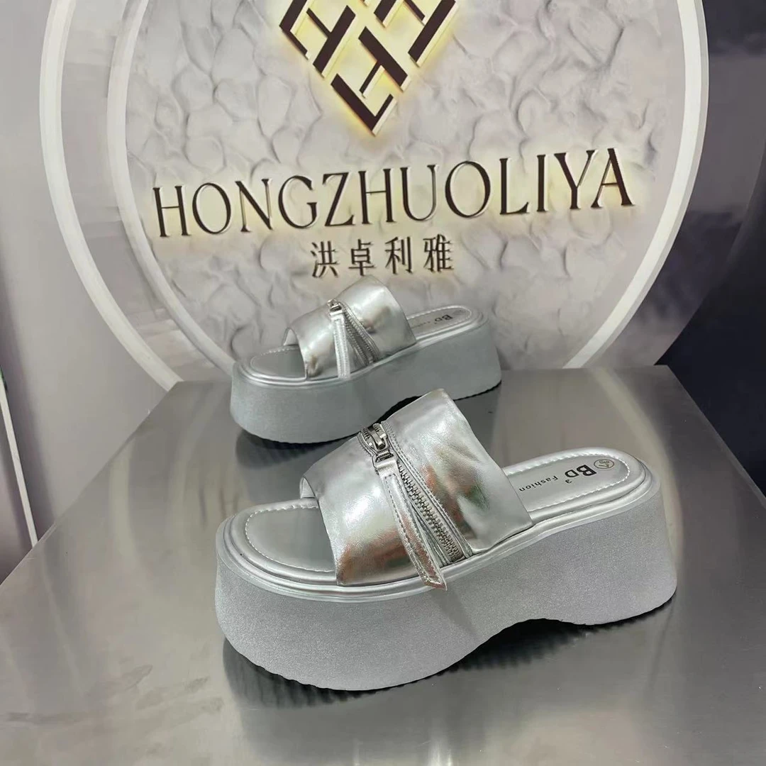 9531凉鞋夏款上新2024夏季新品网里时尚百搭小香风女鞋软底