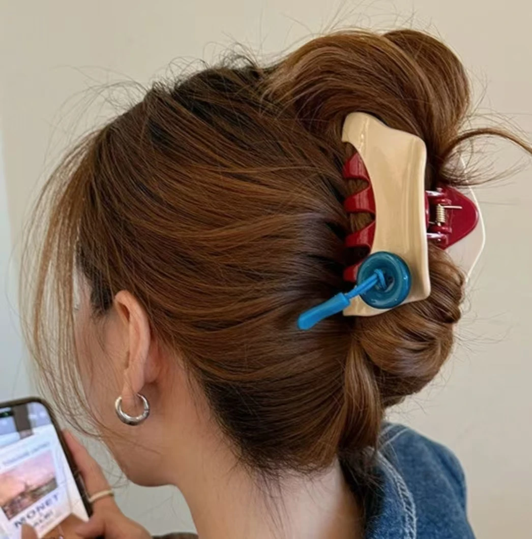 设计师款纽扣抓夹时尚气质红色三角发夹拼色发卡半扎鲨鱼夹发抓子