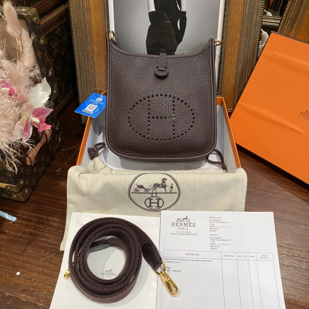 全新未使用 Hermes/爱马仕 evelynemini马鞍红单肩包U刻/sp22028