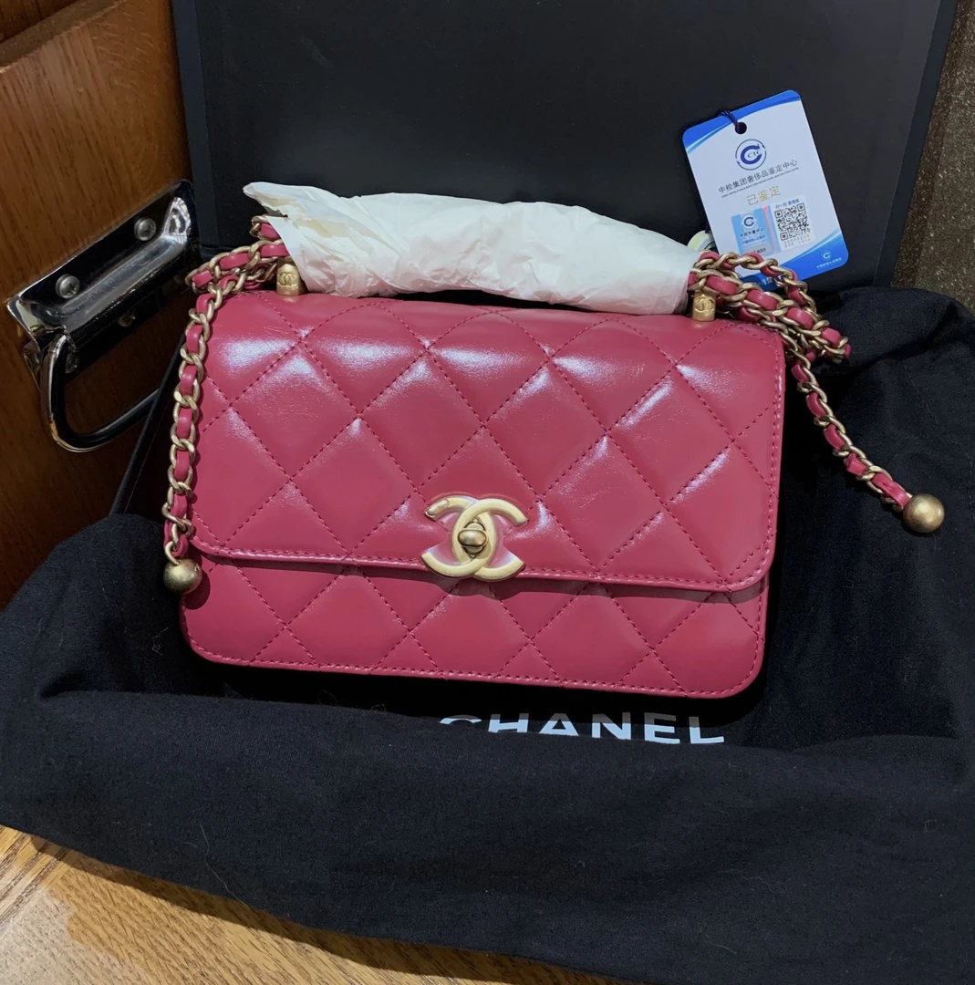 全新未使用 Chanel/香奈儿 芯片款/金扣//双金珠/口盖包 /sp14100