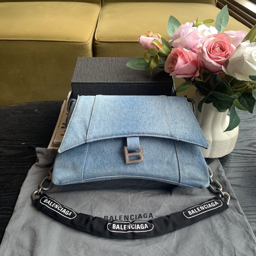 95新 Balenciaga/巴黎世家 水洗牛仔布链条单肩包/sp20623