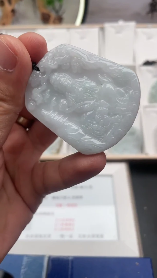 【闪购商品】翡翠颈饰未镶嵌....8/24/50