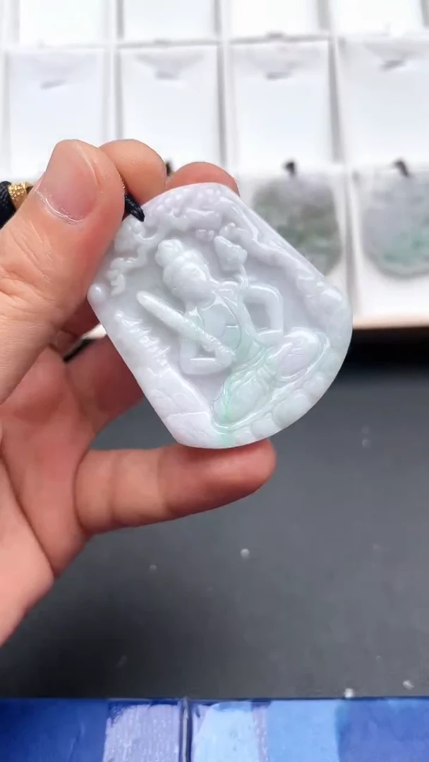 【闪购商品】翡翠颈饰未镶嵌....10/7/27