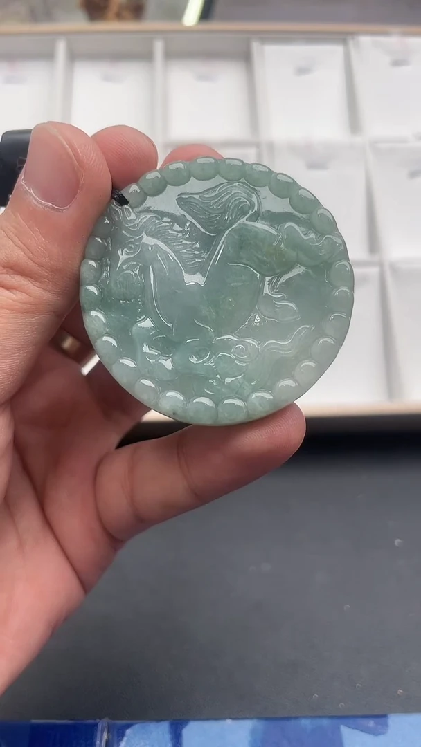 【闪购商品】翡翠颈饰未镶嵌....10/8/61