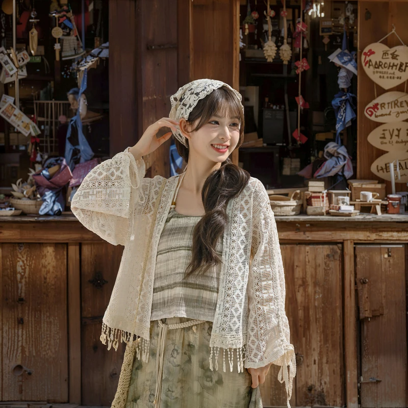 森女部落原创波西米亚度假蕾丝流苏镂空外套2025年新款夏季女装