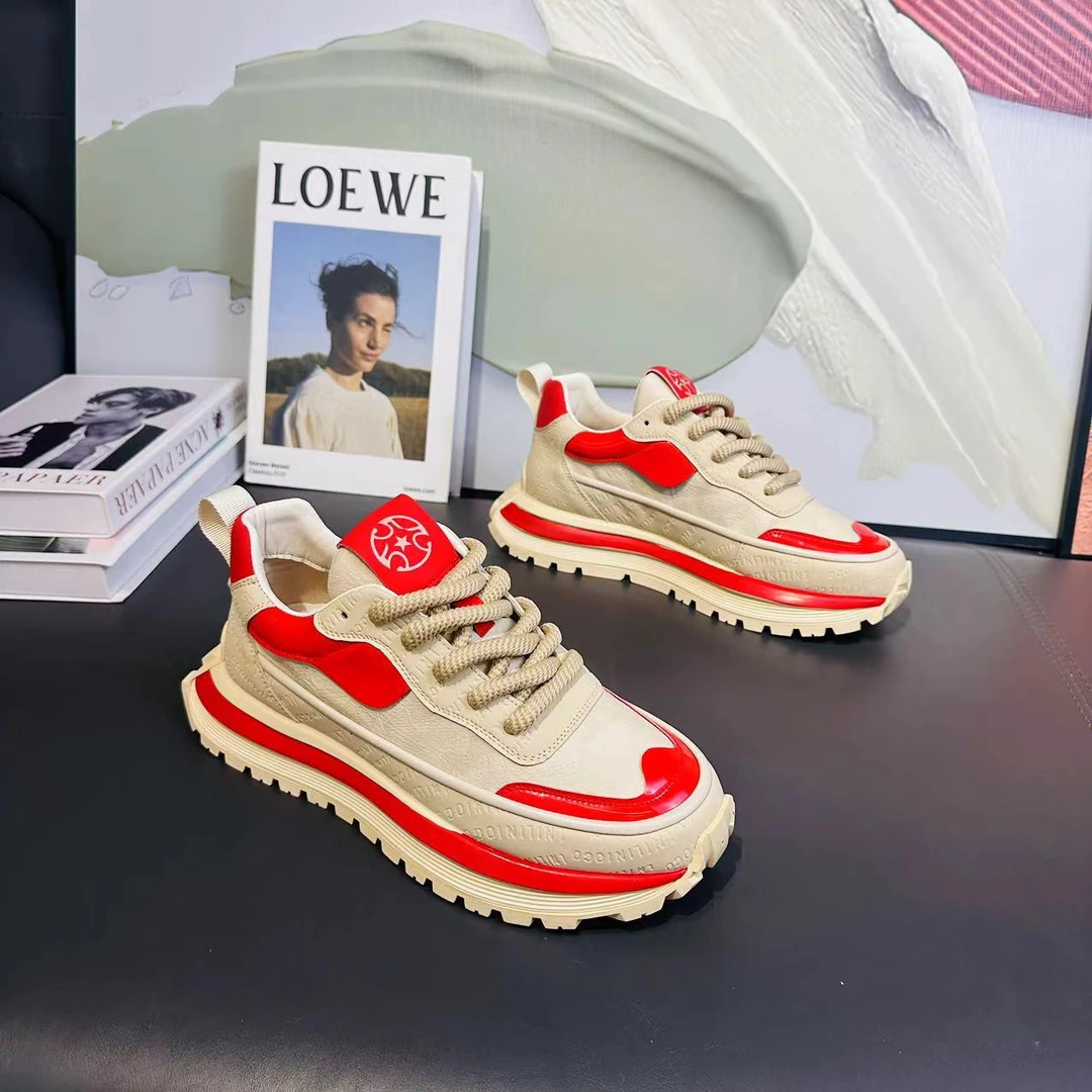 欧洲站男鞋秋季潮牌高级感百搭休闲阿甘鞋皮面运动增高黑色老爹鞋