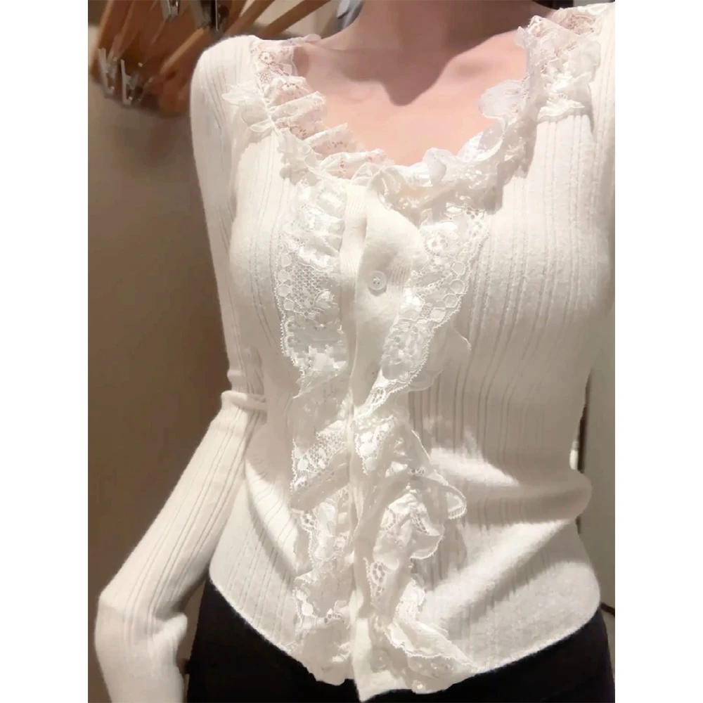 白色荷叶边蕾丝针织打底衫女春秋温柔内搭毛衣修身显瘦短款上衣