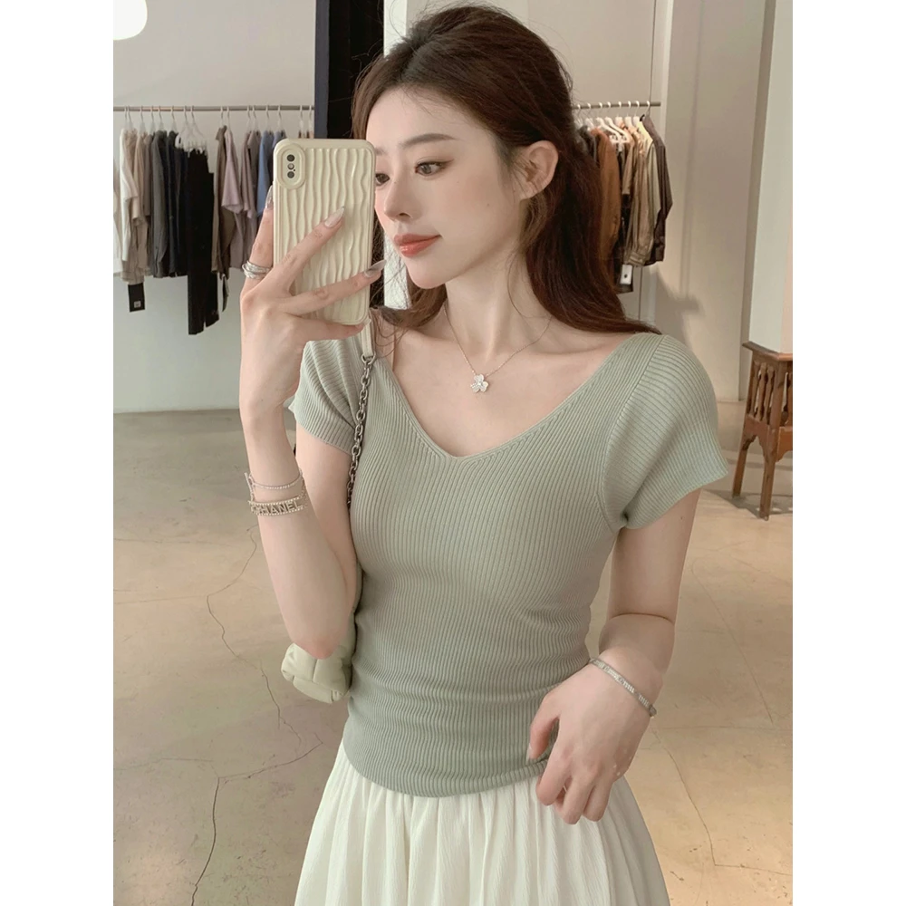 奶绿冰丝短袖针织衫女夏季修身显瘦收腰双V领短款飞飞袖正肩上衣