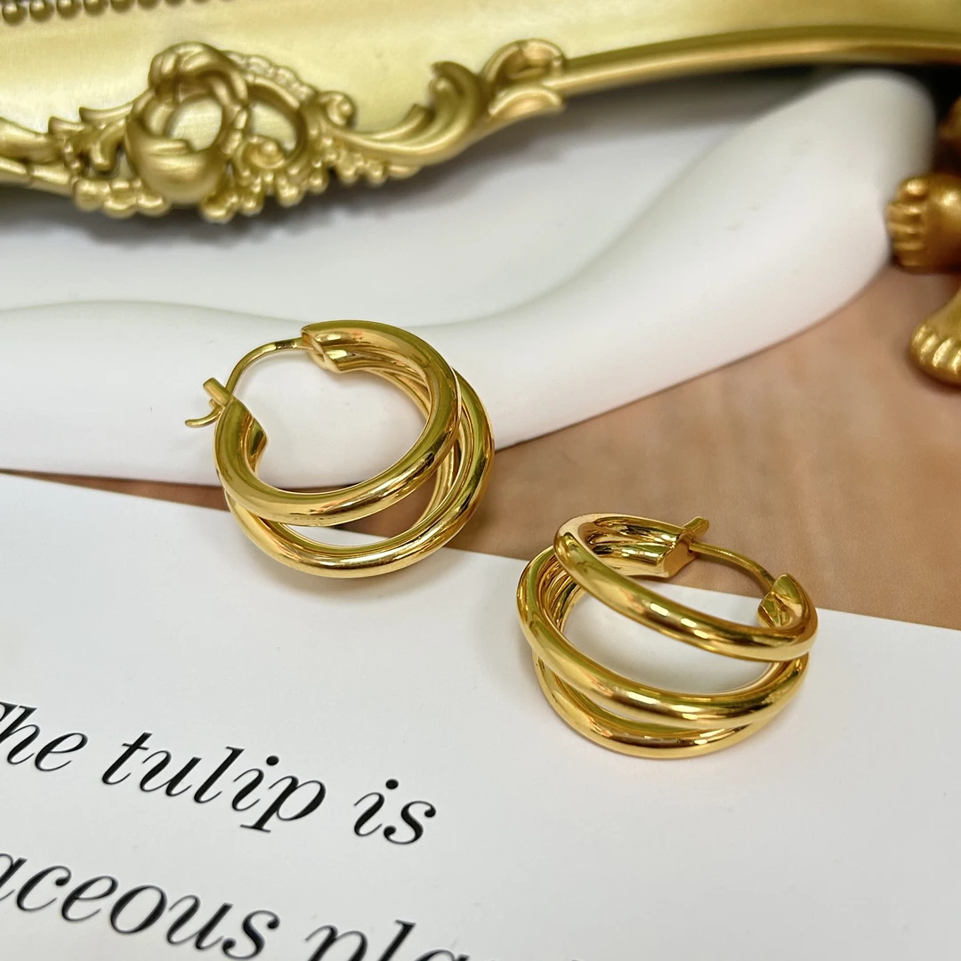 足金999无氰5D黄金气质轻奢时尚硬金简约风百搭小众猫爪耳扣8.03