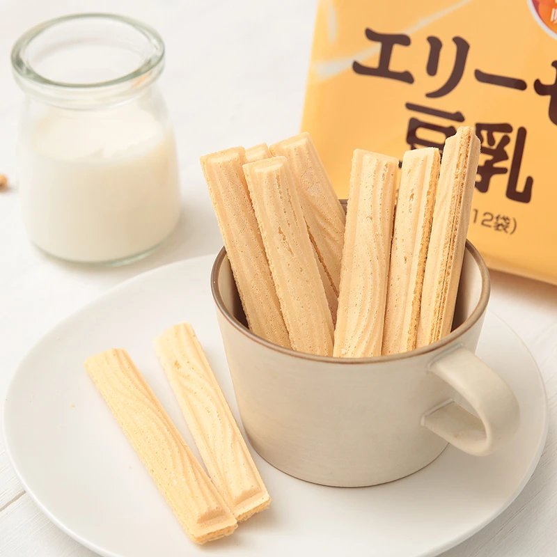 日本进口零食布尔本豆乳威化夹心饼干24枚入蛋卷华夫卷饼休闲小吃