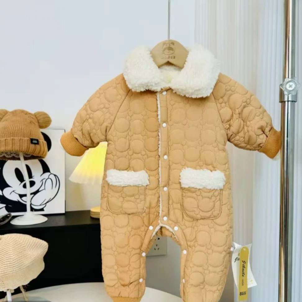 婴幼儿男女宝宝米奇压纹薄棉连体冬季婴儿连体衣爬爬外出加厚翻领