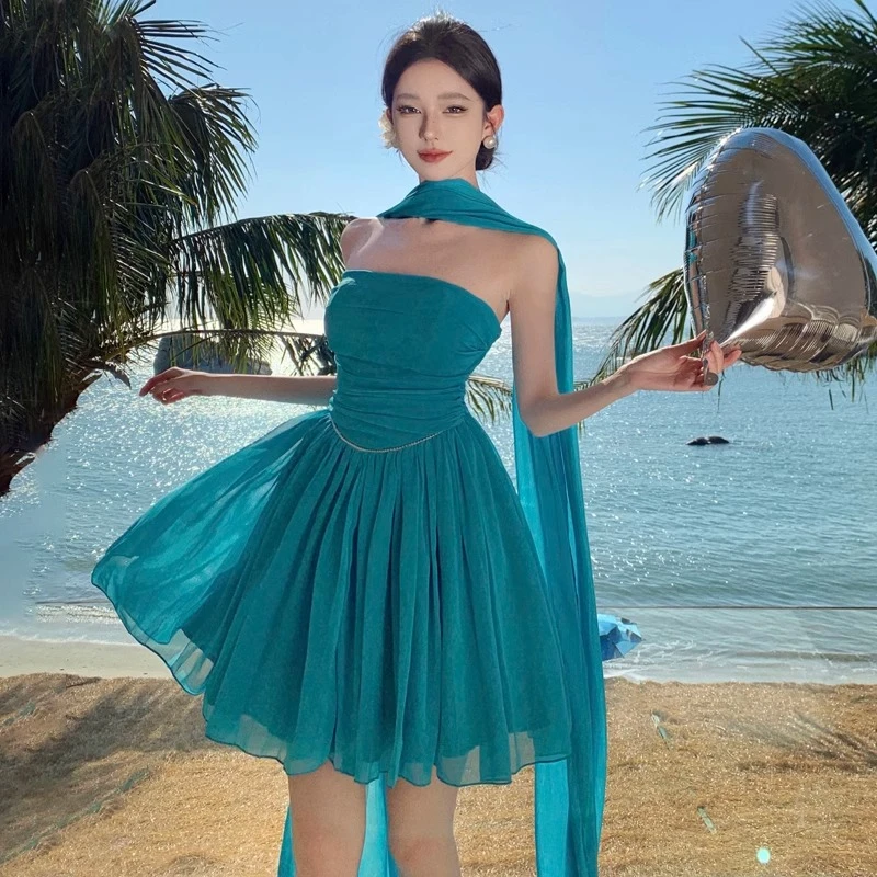 纯欲风设计感蓝色性格露背性感挂脖抹胸短裙超仙海边度假拍照裙子