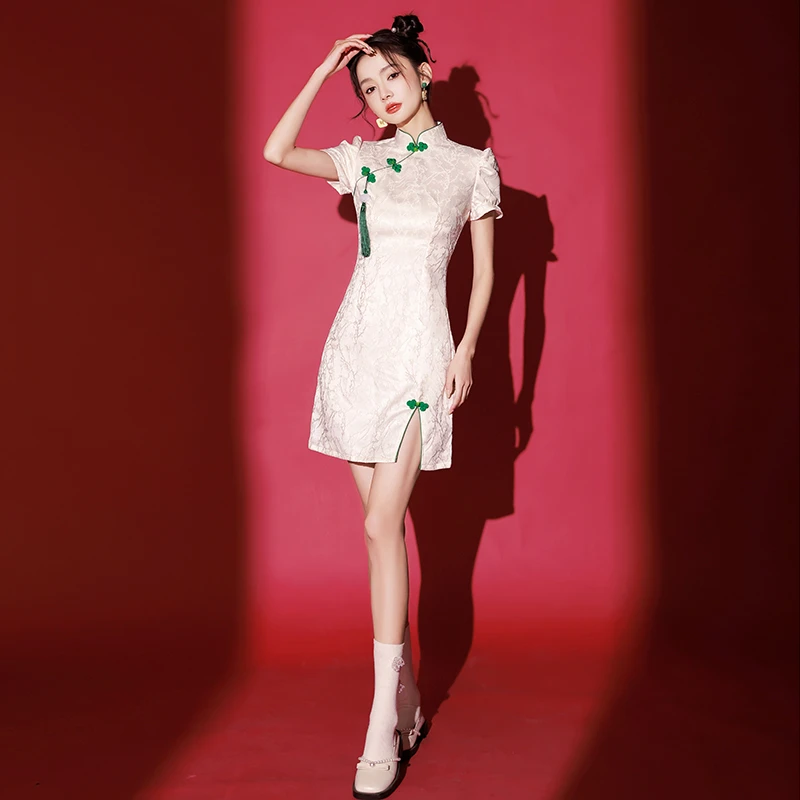 白色旗袍短款改良年轻款少女夏季小个子2023年新款新中式国潮女装