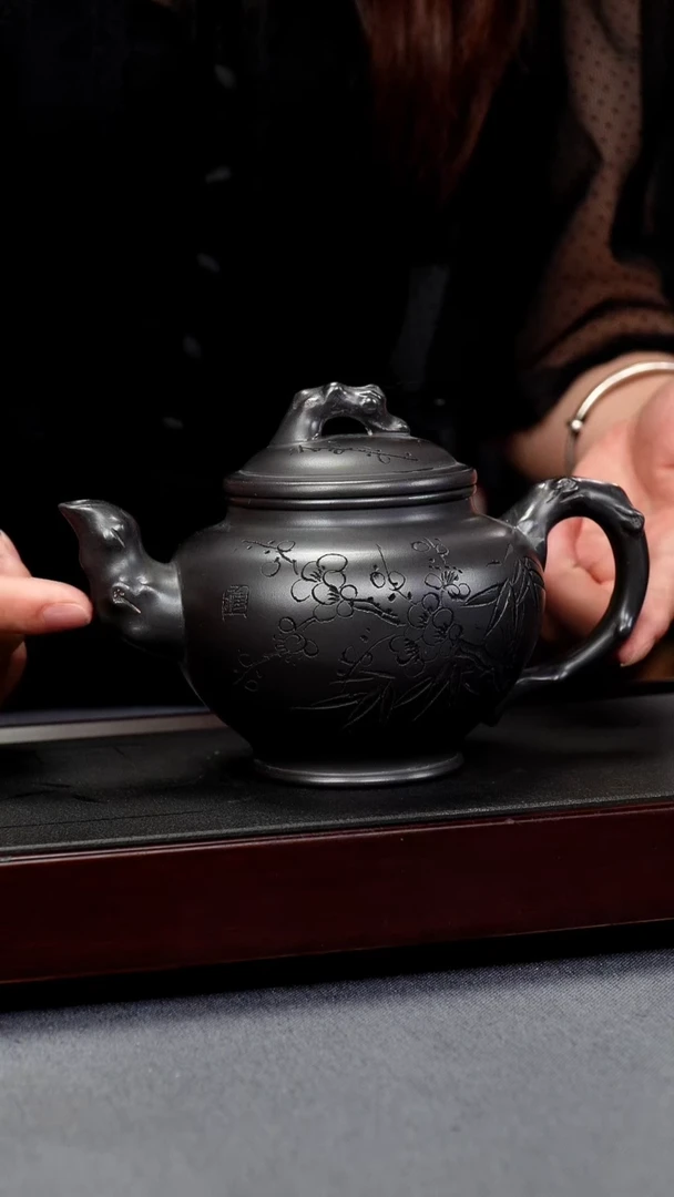 【闪购商品】紫砂茶壶石黄 梅报春