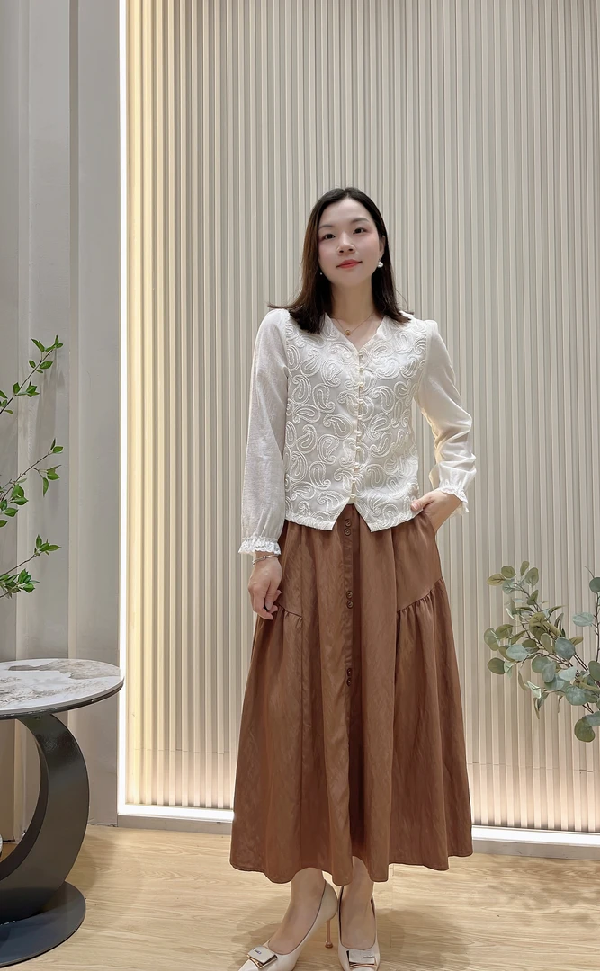 海百合别致漂亮法式刺绣上衣小香风2270#