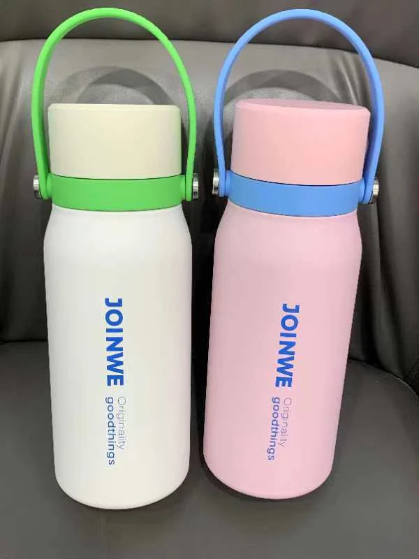 家用大容量高颜值保温杯