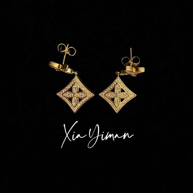 铜合金耳饰 【夏一曼】金色小草耳钉