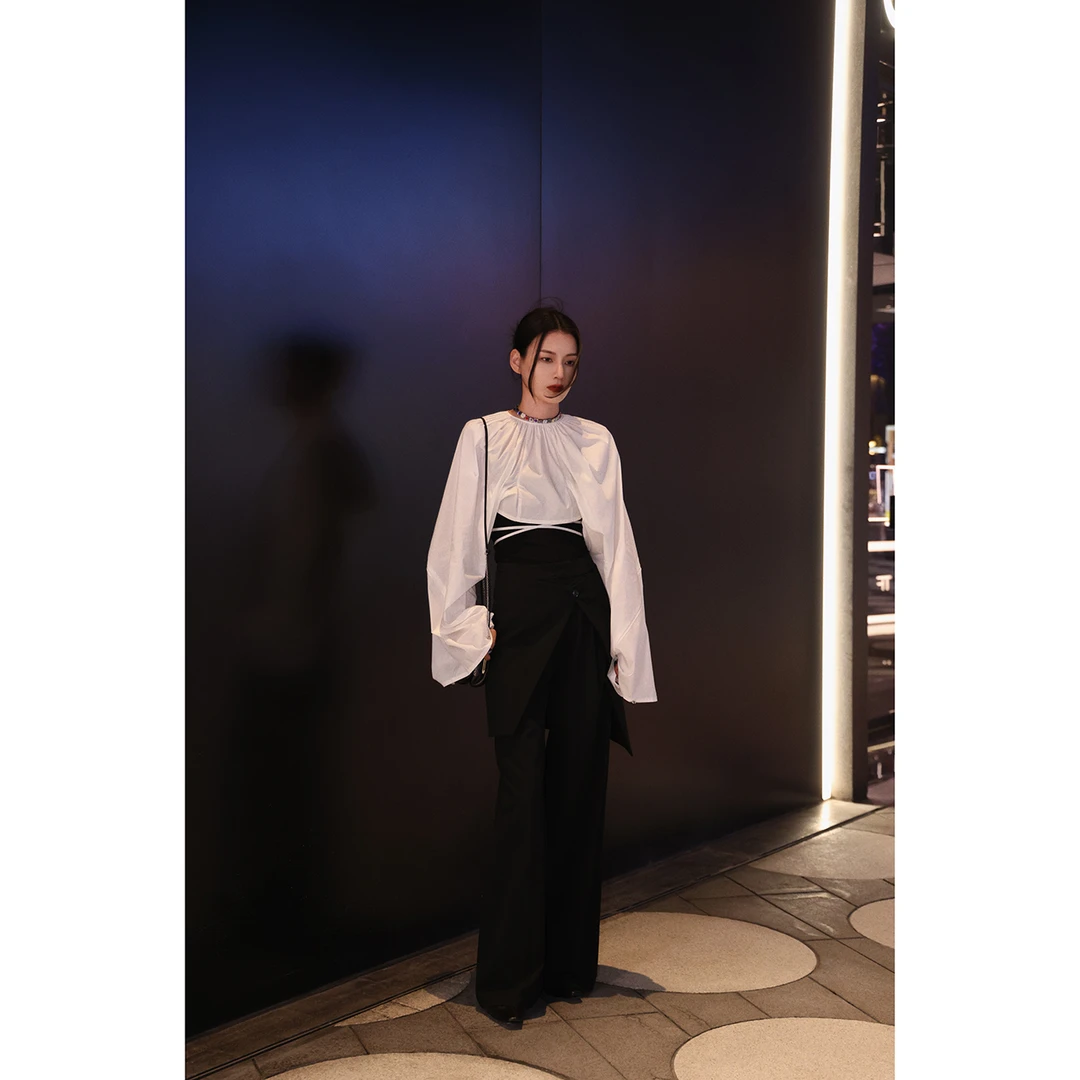 1423【戛纳红毯】圆领长袖褶皱两穿衬衫