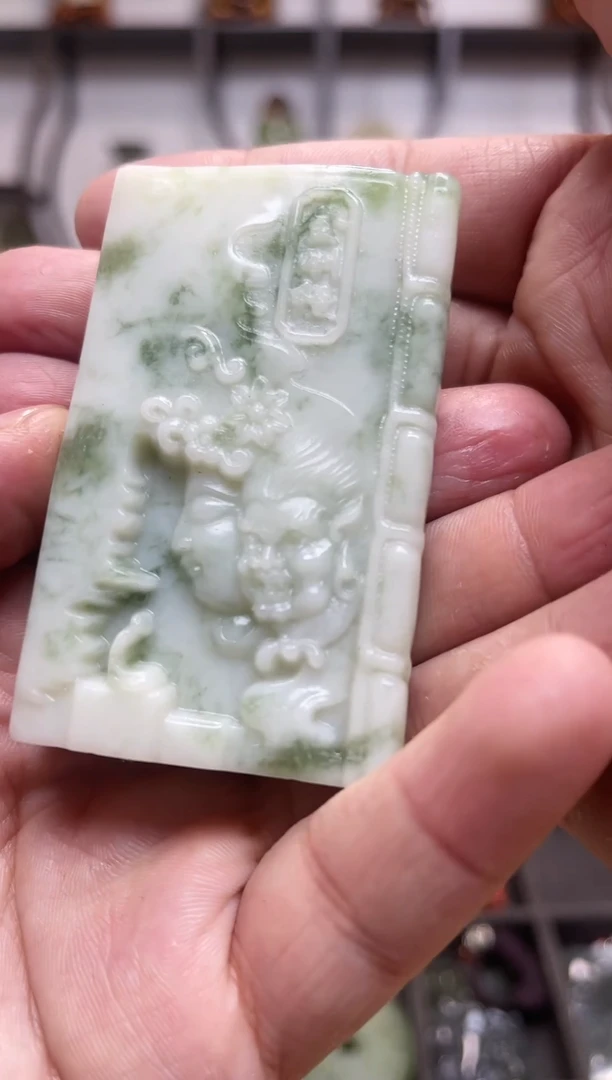 【闪购商品】蛇纹石玉颈饰未镶嵌岫玉精美单品拍一发一