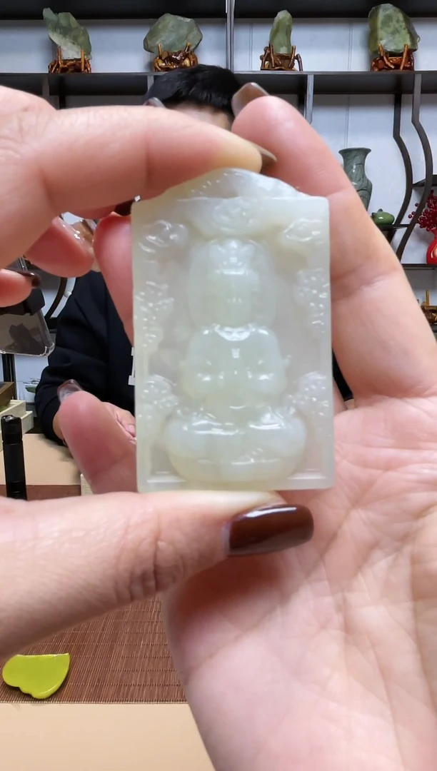【闪购商品】蛇纹石玉颈饰未镶嵌岫玉精美单品随机发货