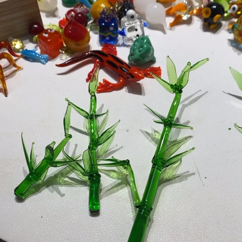 【闪购商品】琉璃手工艺品J**?
