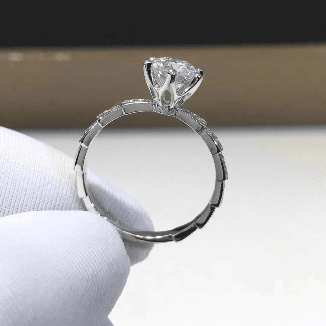 925银莫桑石银制品 【蛇骨女戒】0.5-2克拉高品质D色莫桑钻经典女戒