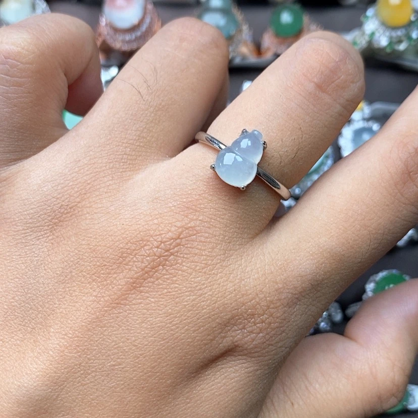 【闪购商品】翡翠戒指银S925镶嵌缅甸42