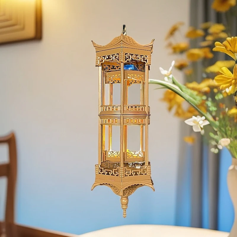 中式风格多层雕花吊灯适合典雅室内氛围