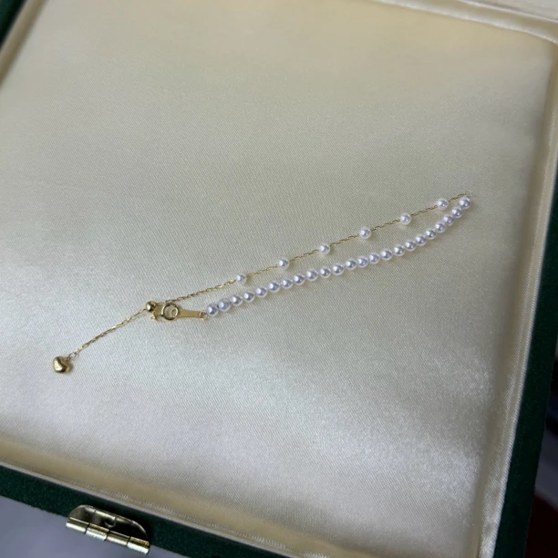 原创 18K金akoya海水baby珠3-4mm正圆极光手链AB款设计满串满天星