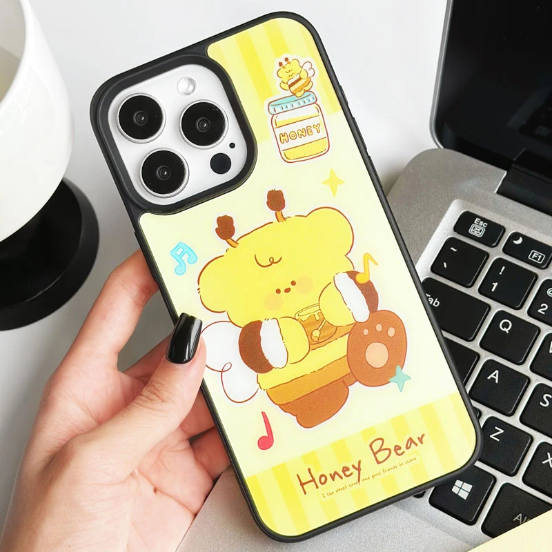 适用iPhone16pro苹果14磨砂黑框15Promax磁吸手机壳13ins采蜜熊12