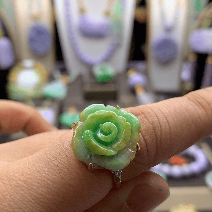 【闪购商品】翡翠吊坠(不含链)未镶嵌翡翠戒指
