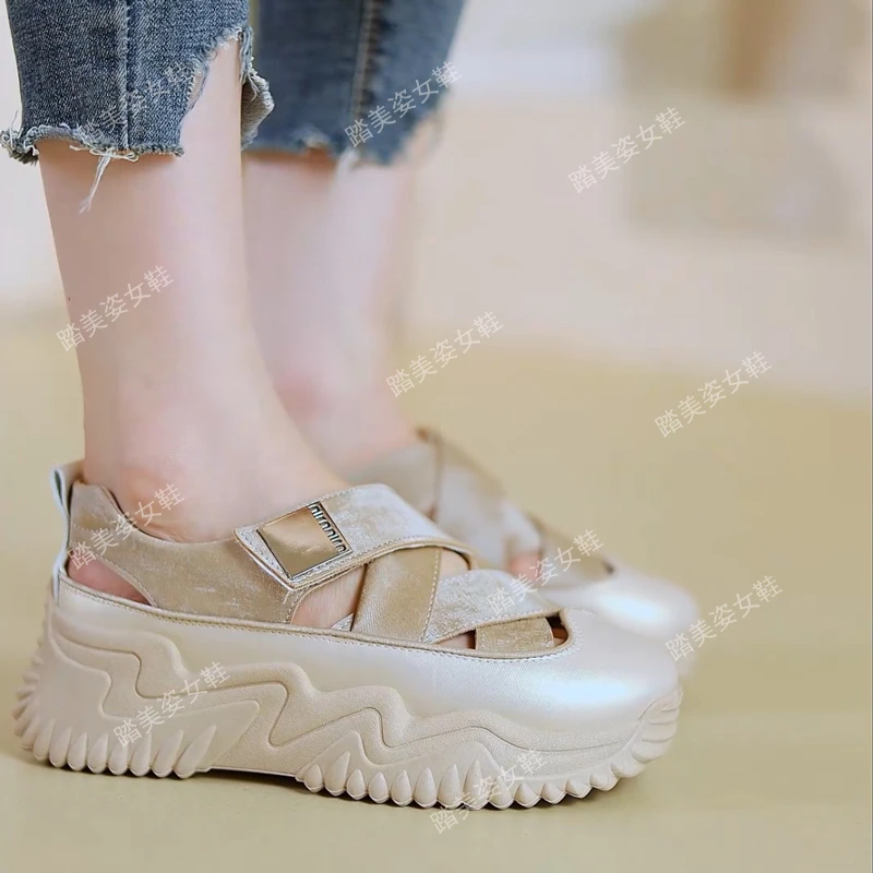 5CM厚底运动凉鞋女2024夏季新款韩版百搭时尚镂空休闲ins平底休闲