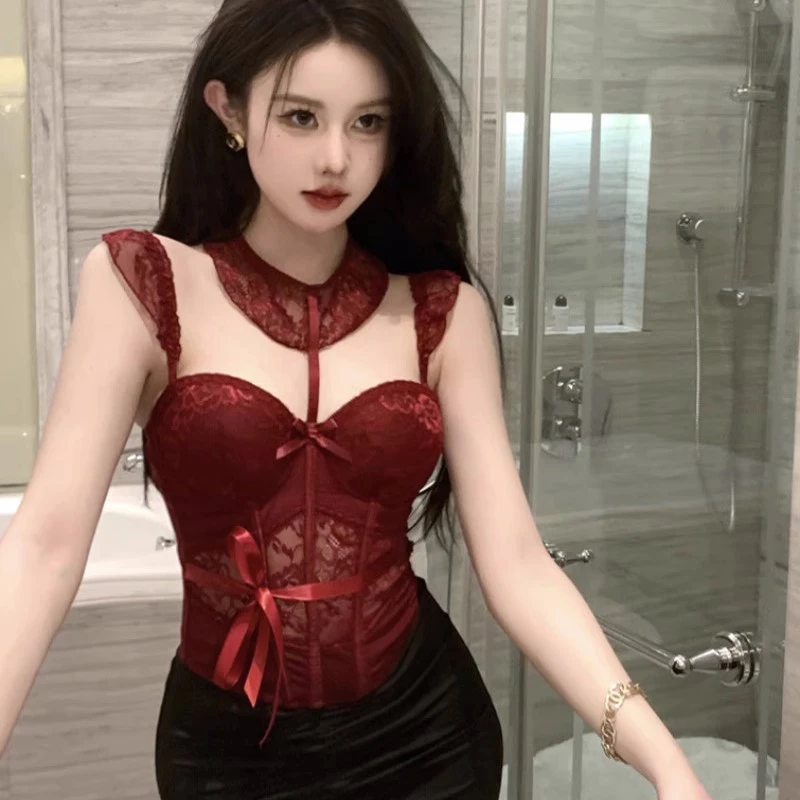 新年战袍妩媚内伊阁纯欲风蕾丝挂脖吊带小背心女夏季带垫鱼骨衣妹