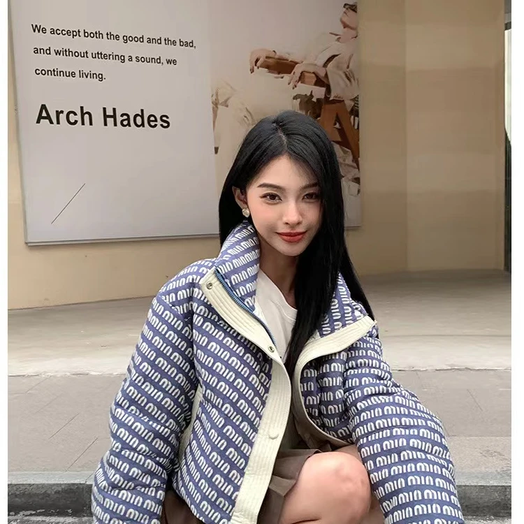 【LZ】冬日开场白·辣妹高腰字母提花鹅绒外套MD33331-M