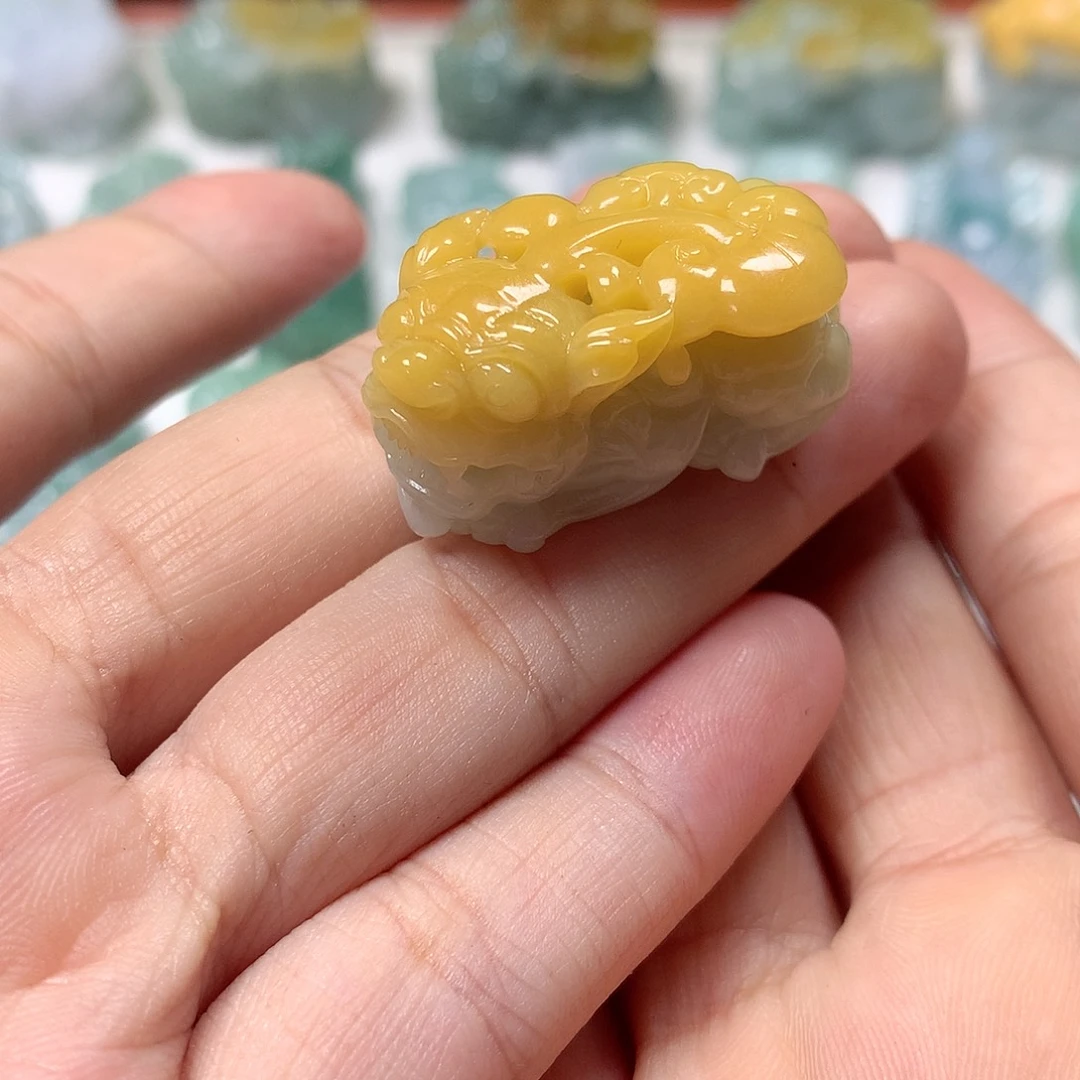 【闪购商品】翡翠颈饰未镶嵌翡翠貔貅