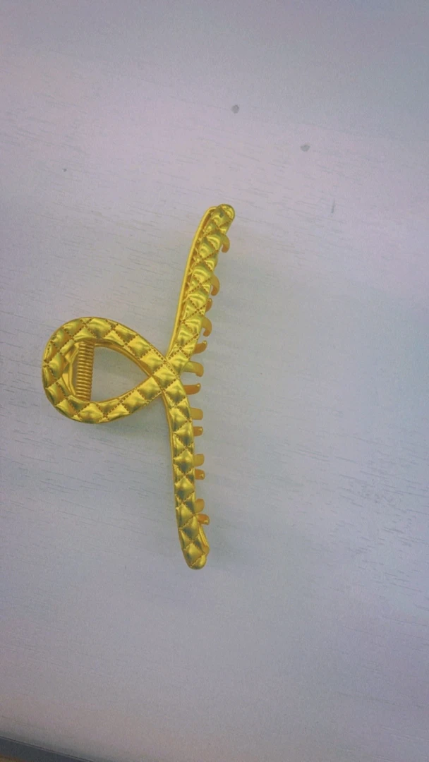 钛钢耳饰 很好看的皇冠金色的有女王气质