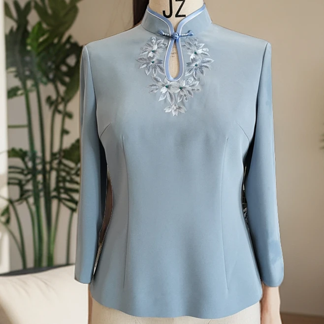 格格 醋酸缎中式刺绣修身显瘦气质上衣G81AP020740