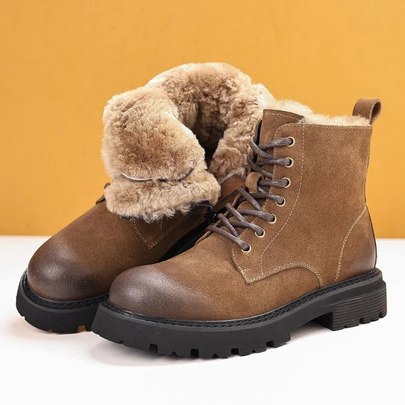 CCE雪地靴男冬季皮毛一体加绒加厚保暖厚底马丁靴67066