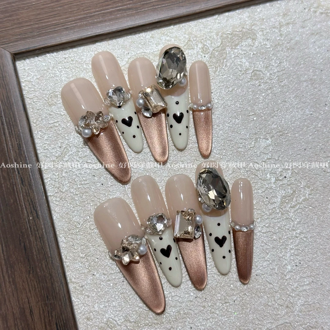 秋风习习 | 猫眼手绘款4厘米长尖轻奢手工穿戴甲