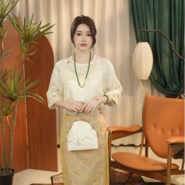【萌萌·纯白之恋】新中式气质白色秋季中国风日常桑蚕丝上衣