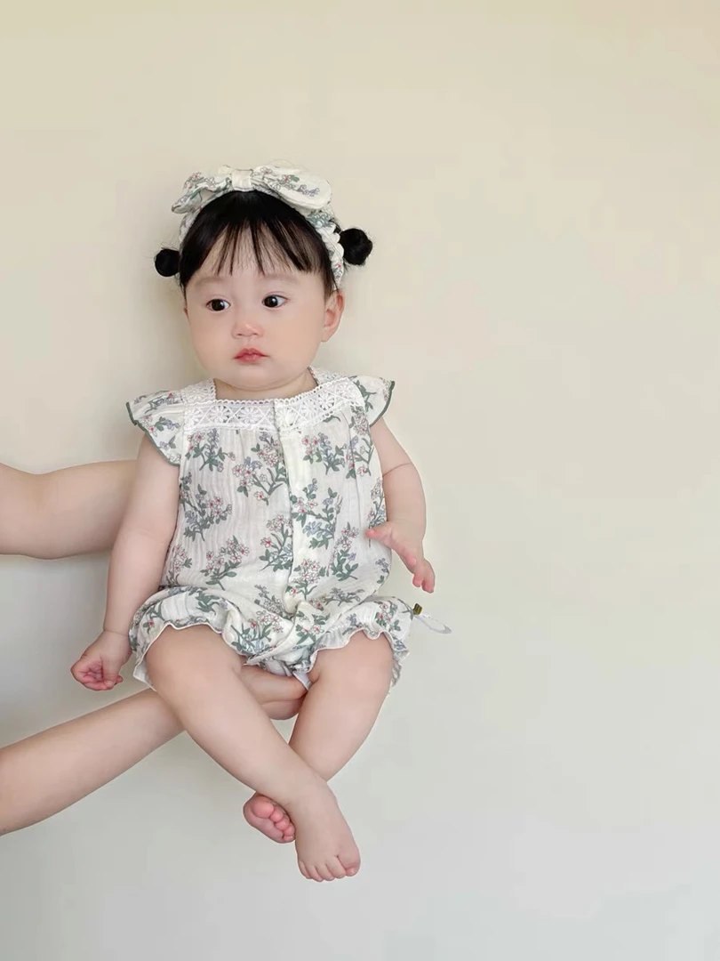 婴儿女宝宝夏装棉质衣服薄款连体衣公主满月百天吊带包屁衣爬服潮