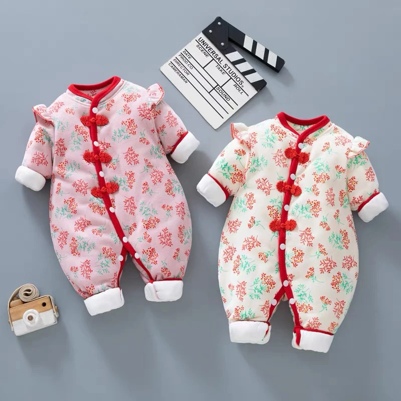 新生儿衣服冬装中国风婴儿加厚哈衣爬服冬季夹棉洋气女宝宝连体衣