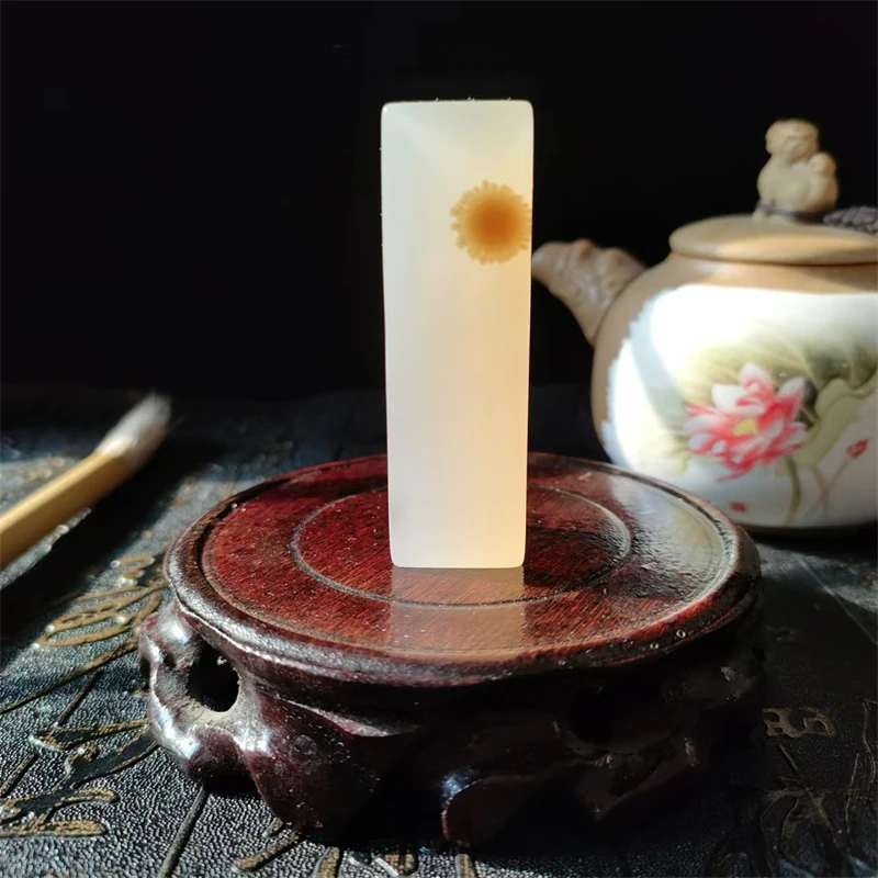 天然玛瑙印章原石打磨白冰象形玉石私人名章雕刻篆刻书画狮子头章