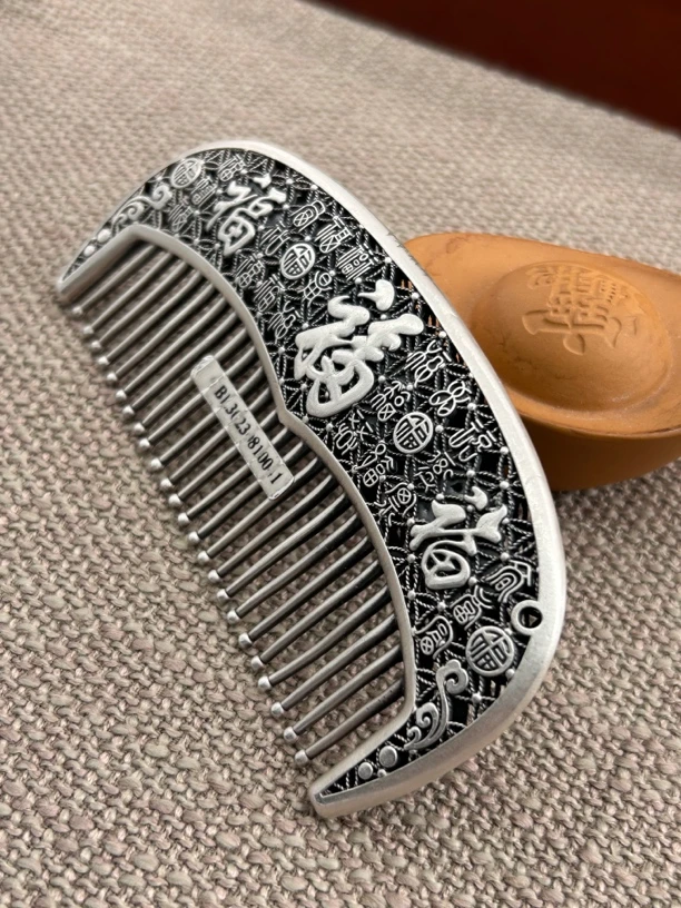 足银银制品 云南寸家银饰 足银999 双面百福镂空雕刻复古做旧款