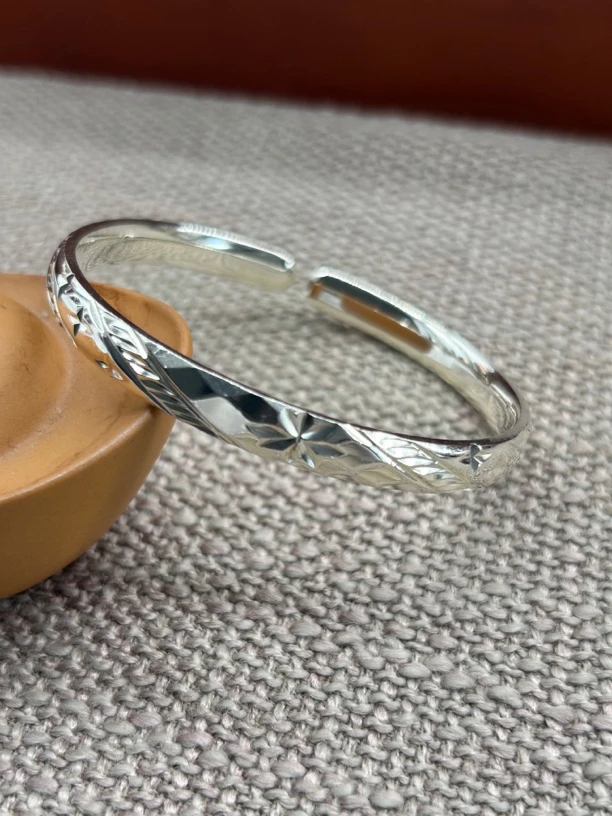 足银手镯 云南寸家银饰 足银999雪花银车花手镯1