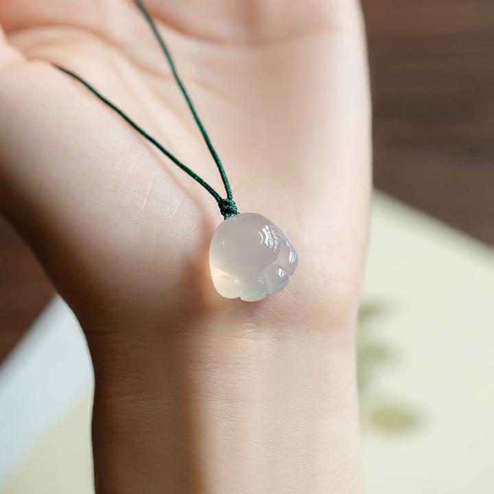 人间萌物天然冰种玉髓猫爪吊坠治愈系可爱女生小孩玉石坠子平安
