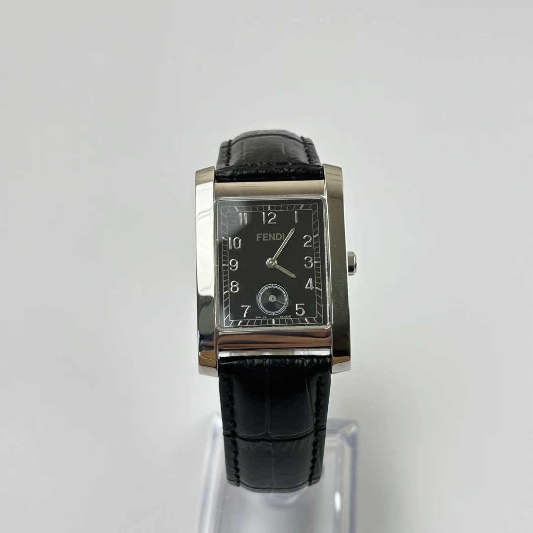 95新 FENDI/芬迪 LQ955/女士石英腕表/表径27mm时尚气质